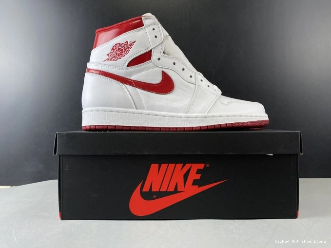 Kick Theory Retro 555088-103 Air (2017) 1 Red Metallic Jordan 0814
